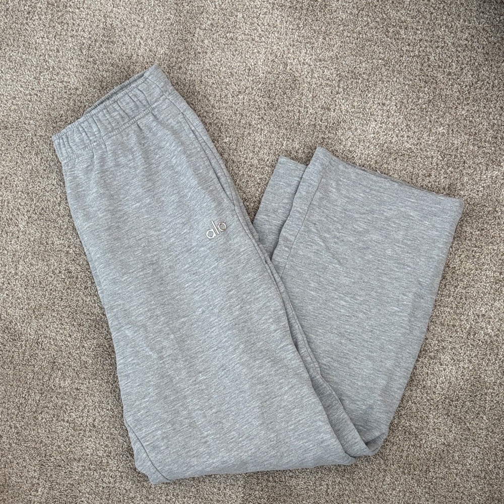 ALO Yoga Light Gray Sweatpants